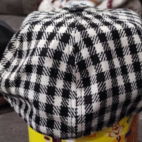 checker girl one size hat - Picture 2 of 6